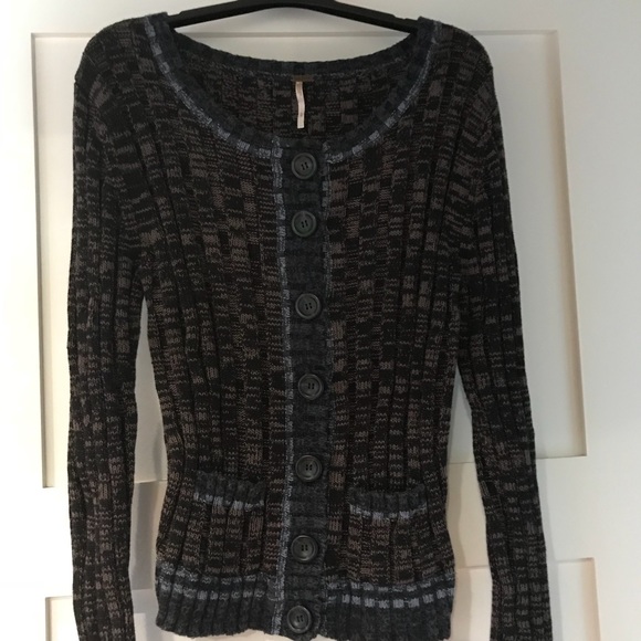 Free People Sweaters - 🌸SALE🌸Free People Button Up Cardigan